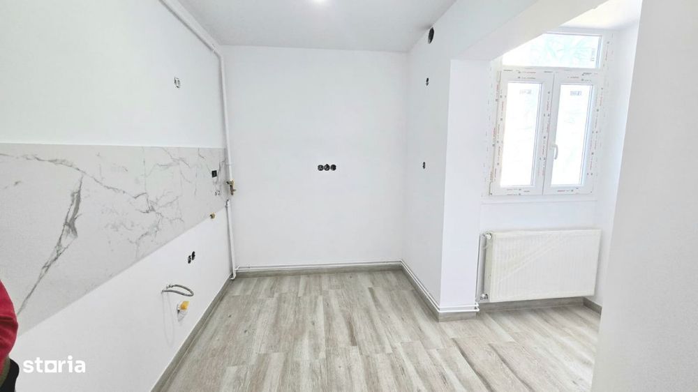 De vânzare Apartament 2 camere Luceafărul Satu Mare