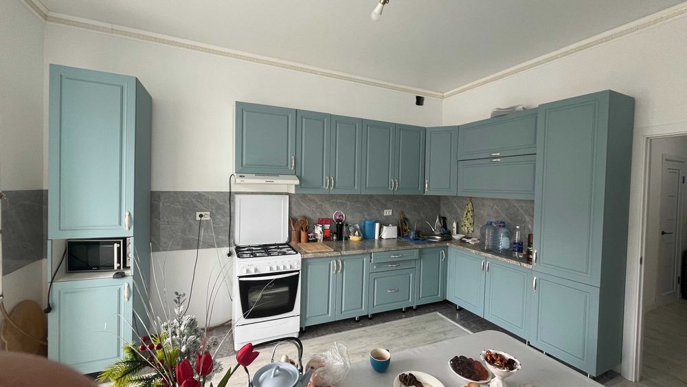 Продам 2 ком.квартиру на Батыс -2