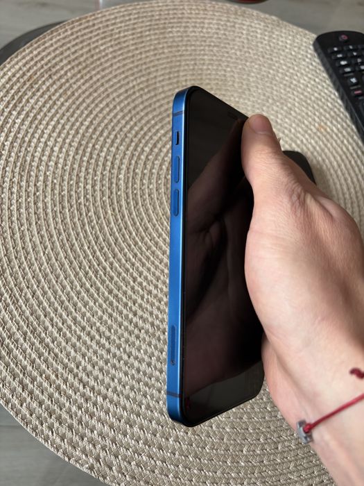 Iphone 12 64gb син