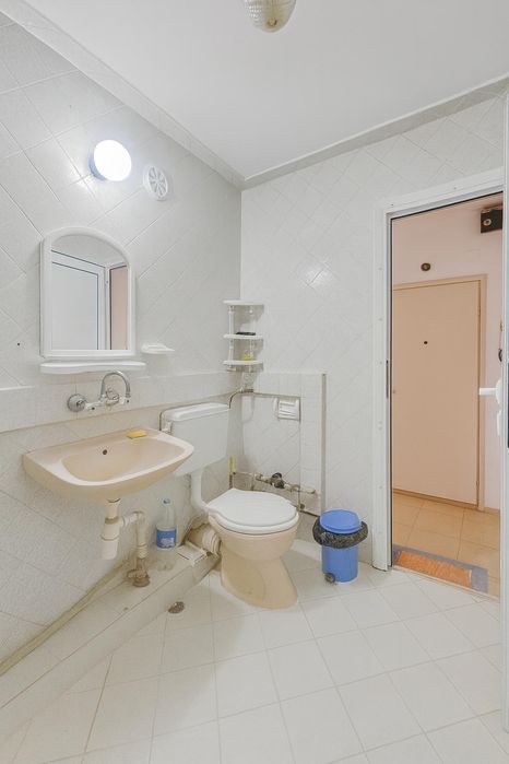 Дава се под наем Двустаен апартамент в Пловдив, Тракия - 55 кв.м за 382.5 € - Снимка #4