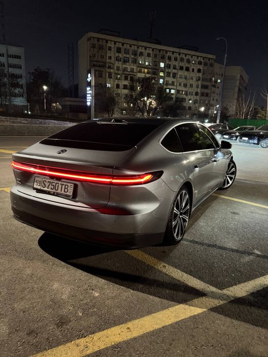 Nio ET7 Executive Business Class 3,8 sekund