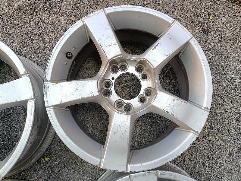 Продам легкосплавные диски на BMW 5 E39