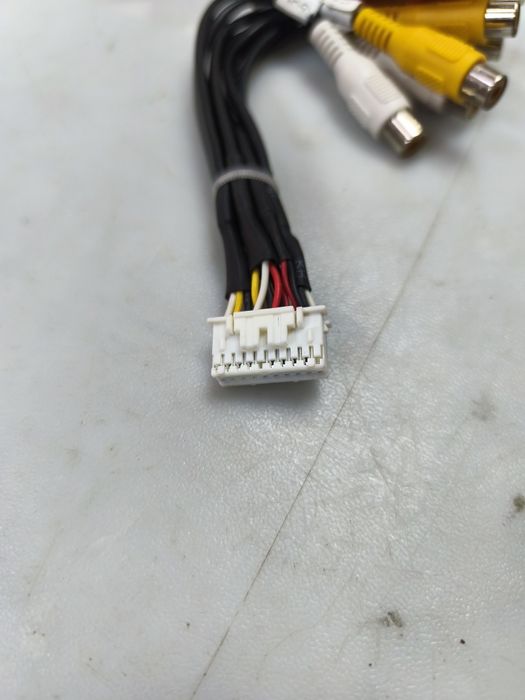 Продам кабель RCA для автомагнитоллы
