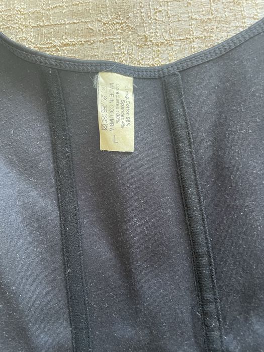 Продам корсет утягивающий