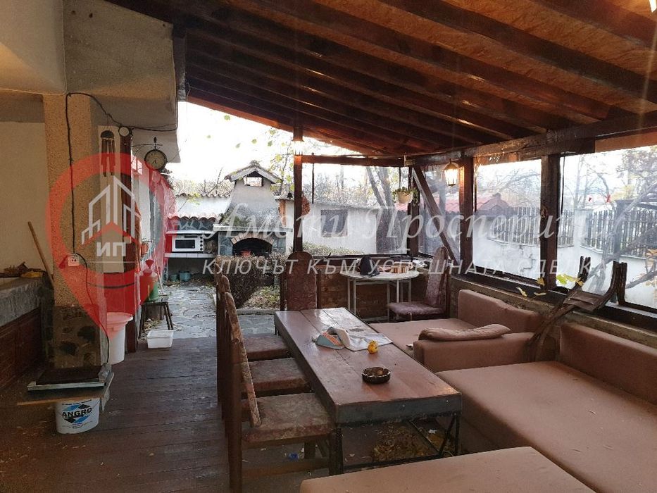 Къща в Перник-Център площ 200 цена 260000