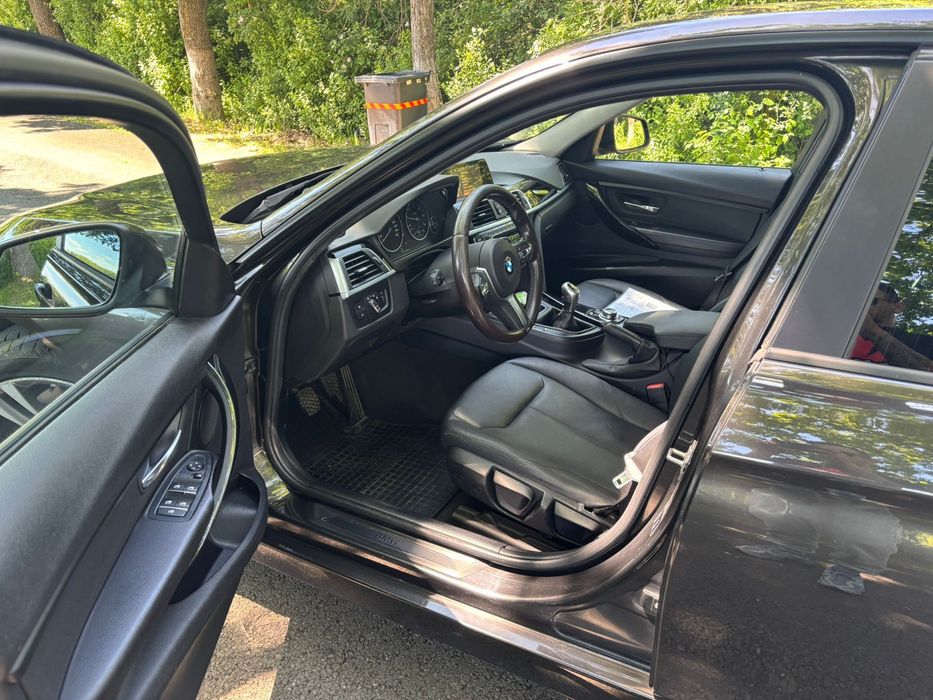 Bmw F30 2015 LED MATRIX B47 pret fix