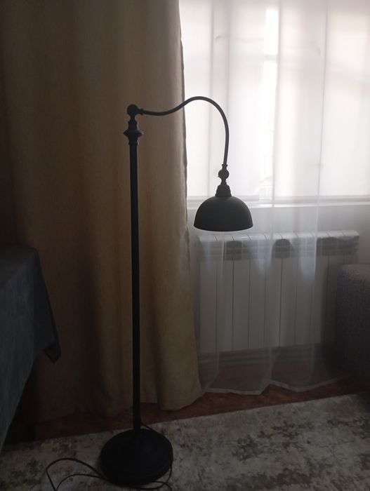 Лампа напольная - торшер