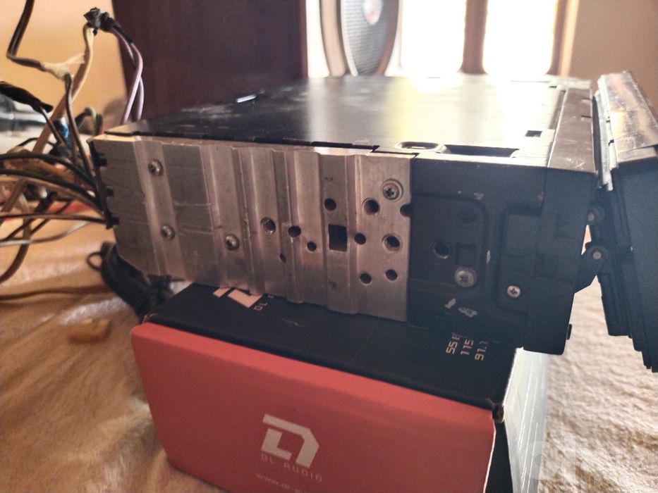 JVC maytafon prafesional zo'r mafon blutus bor