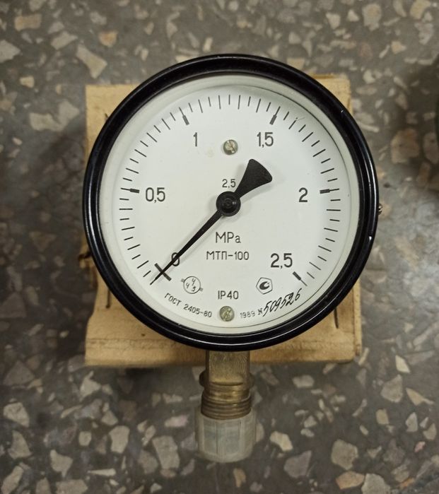 Продам манометры