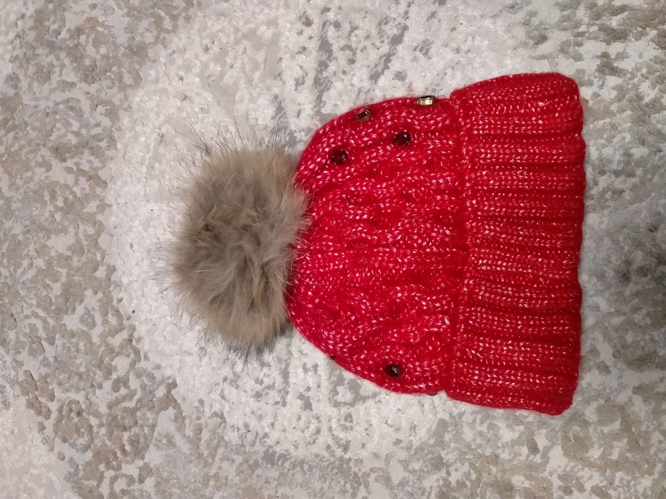 Новая теплая шапка