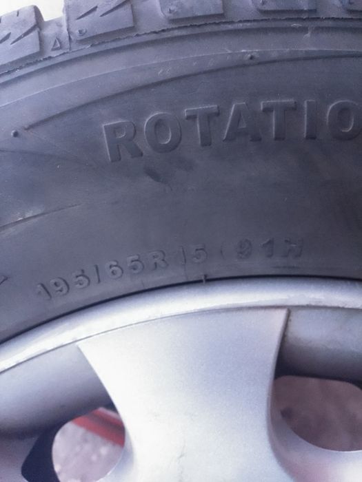 Set 4 cauciucuri de iarna Aeolus pentru VW New Beetle,195 65/15 folosite un sezon stare foarte bună