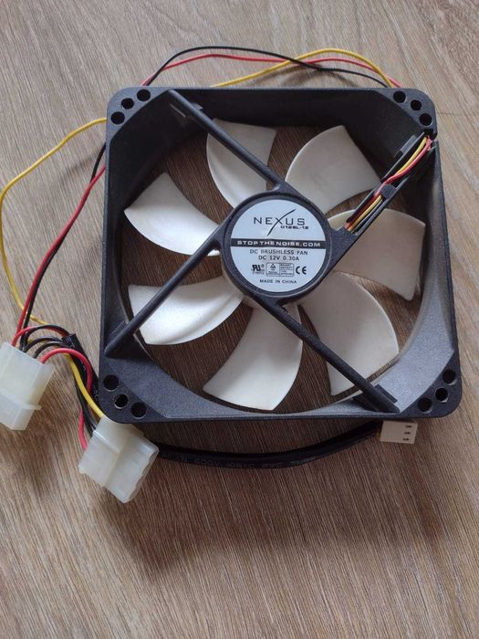 Ventilator alb 120mm NEXUS D12SL-12 120X120X25MM RPM 1000 RPM 36.87CFM