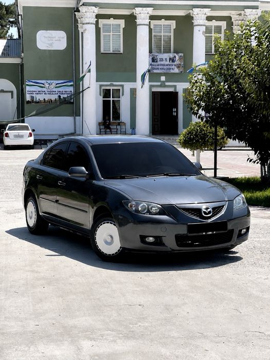Mazda 3 srochna Sotiladi Xolati zoʻr gen davernis bor faqat naxtka