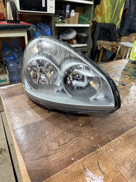 Фара приора правая