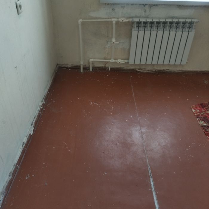 Своя.  2/4/4  Массив Феруза .  б 2/6.   250 уе