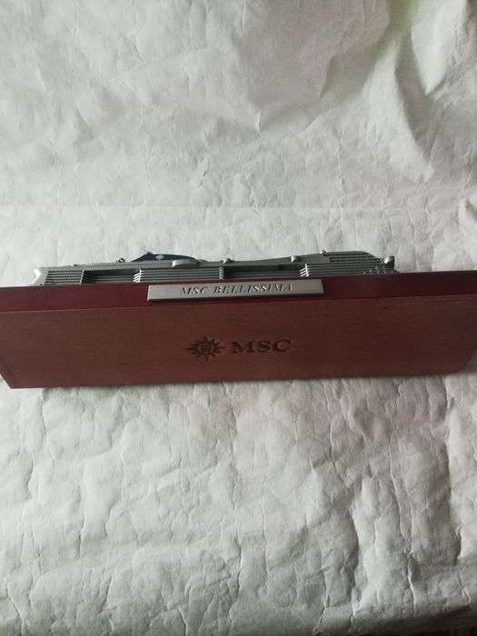 Machetă navă de croazieră