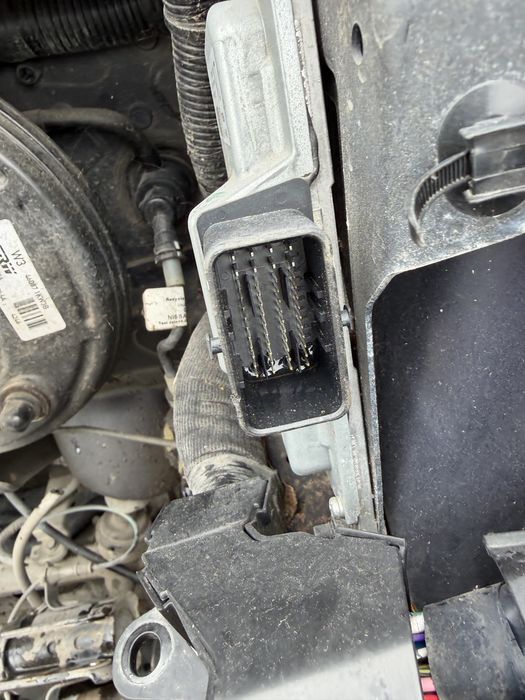 Компютър (Модул) за управление на скорости Nissan Juke (F15) 1.5 dCi