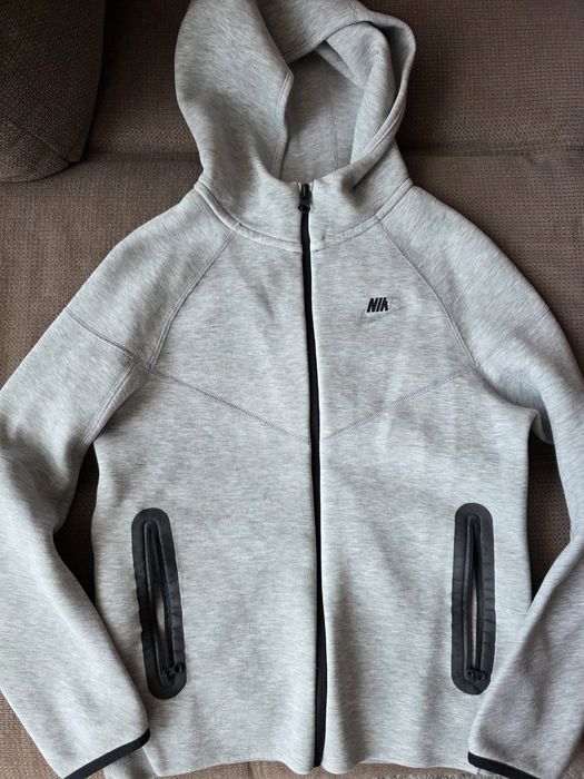 Спортен екип Nike Tech