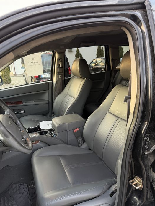 Jeep Grand Chrockee Autoutilitar