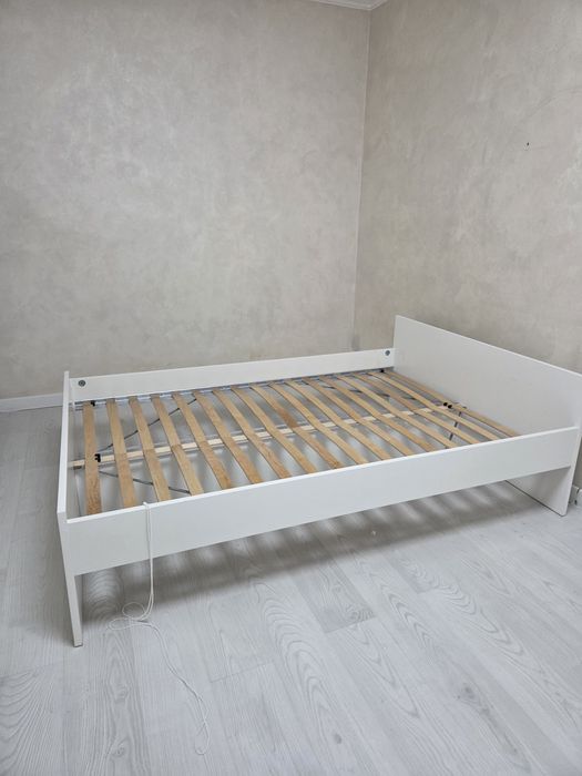 Продам кровать 160×200