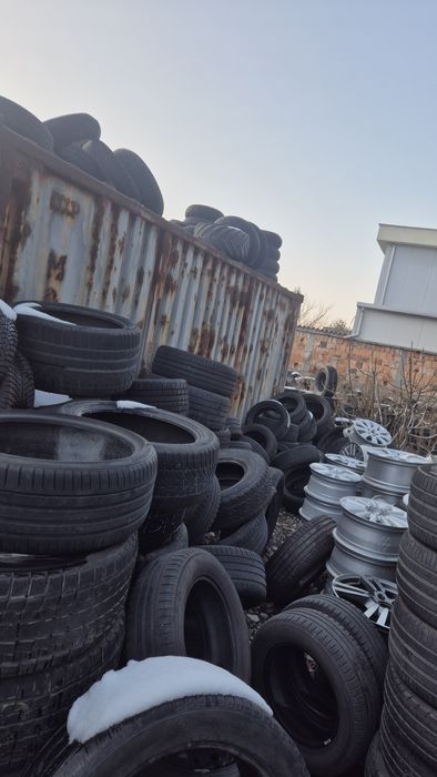 Единични бройки гуми