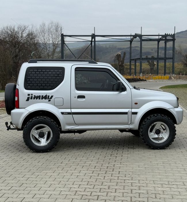 Vând Suzuki jimny automat !! Ac !!4×4,