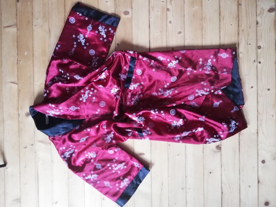 STAYREAL TOKYO - Hello Kitty / Thai Silk Kimono Robe