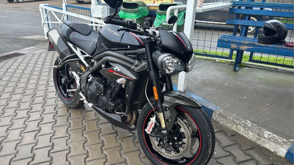 Schimb Speed triple 1050 rs 2018