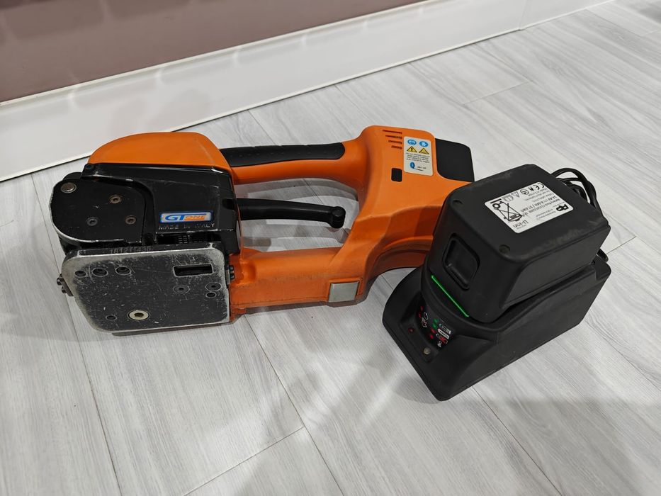 Masina de legat banda GT One Plus+ pentru bandă de plastic