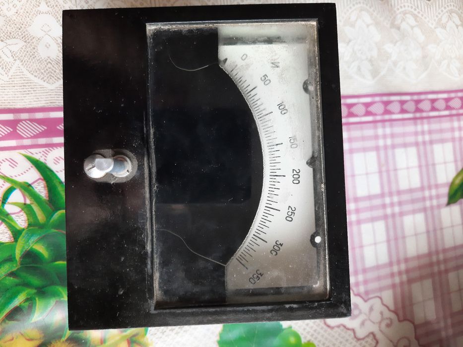 Микровмперметр М 906