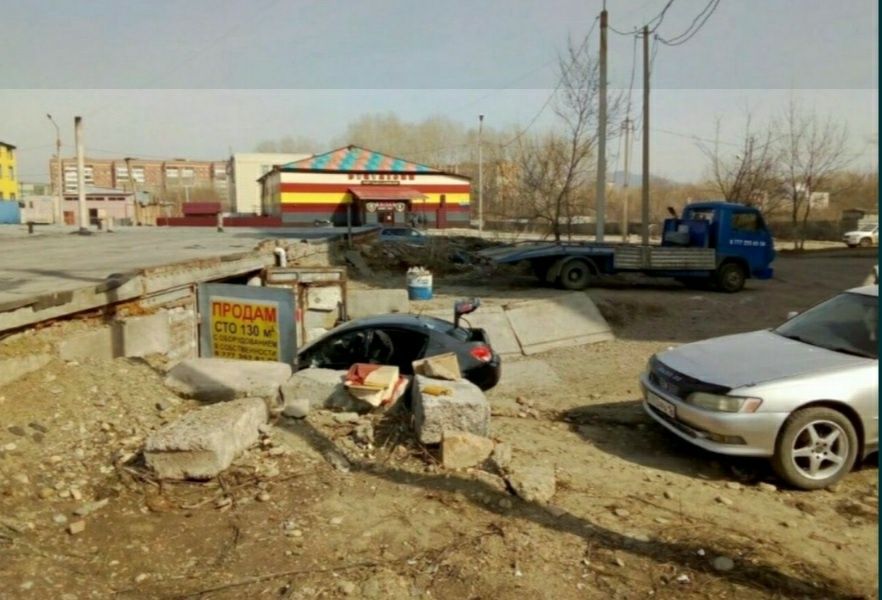 Гараж 130 м кв  4 +1