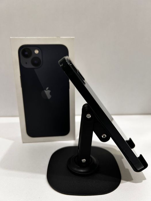 iPhone 13, 128 гб , АКБ 86% , черный