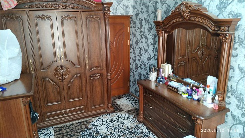 Шинами квартира Гунчада, Тинчлик метода сотилади