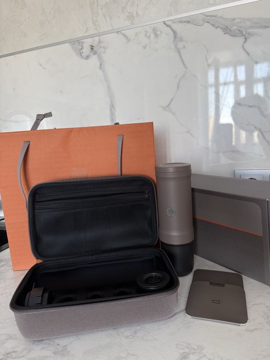 Портативная кофеварка Bork