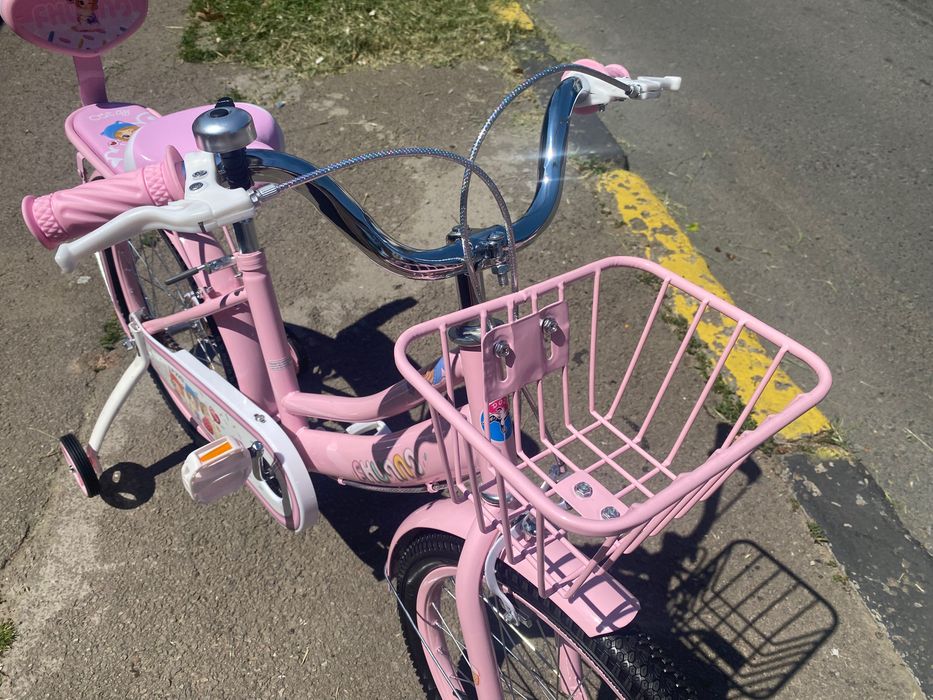 Bicicletă fetițe 7-10 ani, 20”, roți ajutătoare, coș/portbagaj metalic