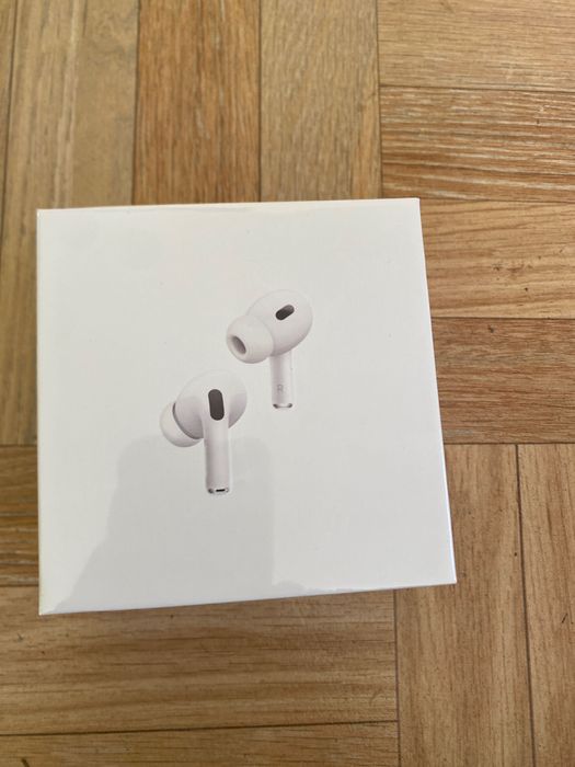 AirPods Pro 2 - слушалки