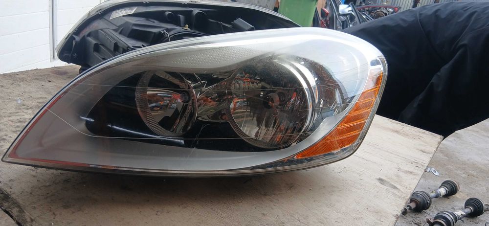 Far/Faruri Volvo xc60 2008 Halogen