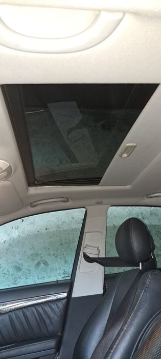 Мерцедес - Benz Е 350 Авангард 4matik Подгрев Обдухване Масаж Газ