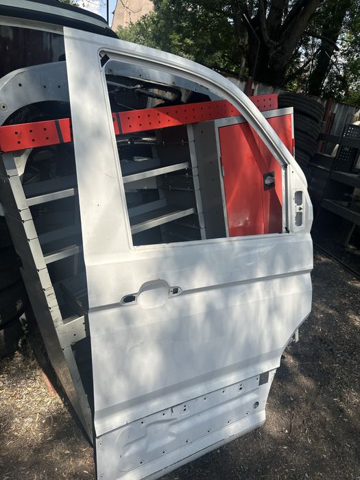 Предна дясна врата за VW Crafter/MAN