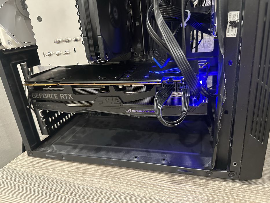 Rtx 2070 super asus rog strix