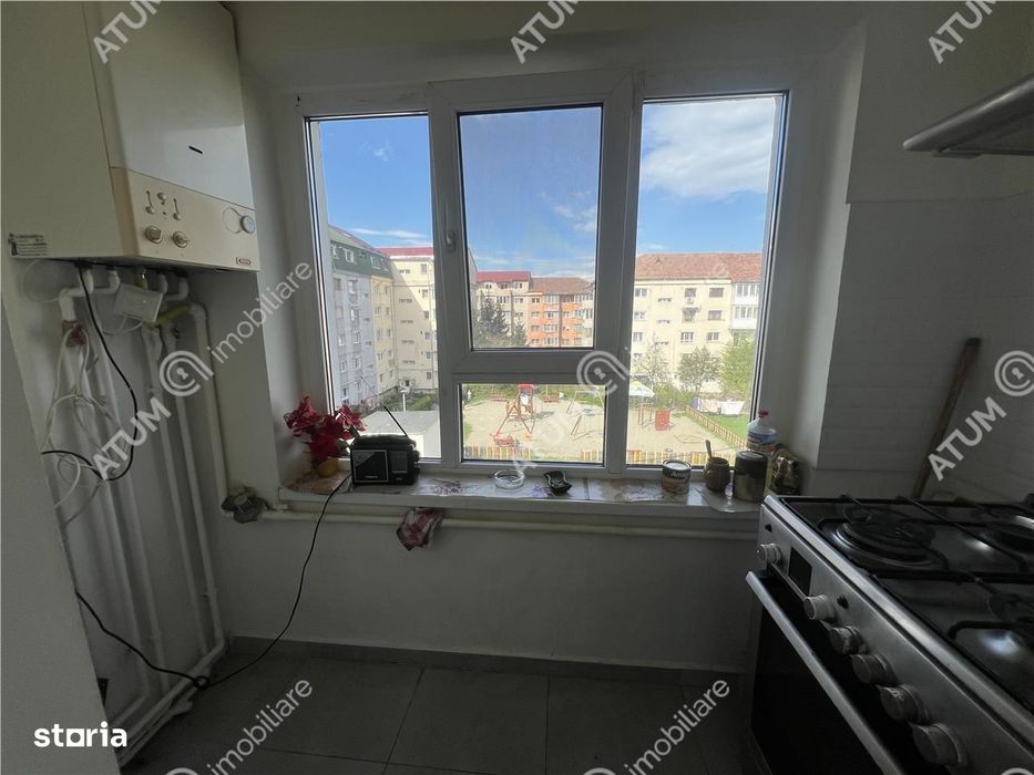 Apartament de 2 camere cu balcon si pivnita zona Valea Aurie