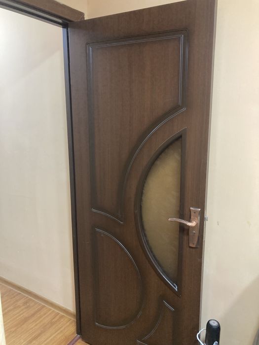 Б/у двери в хорошим состоянии