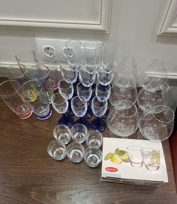 Посуда, фужеры, стаканы и др.