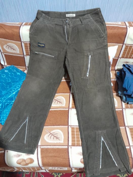 Брюки мужские отдам бесплатно