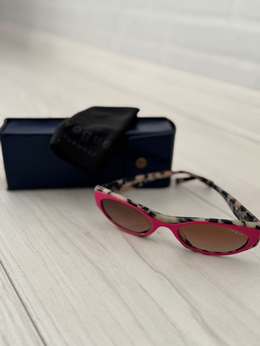 Слънчеви очила VOGUE