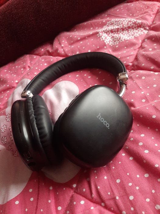 Наушники  сотилади