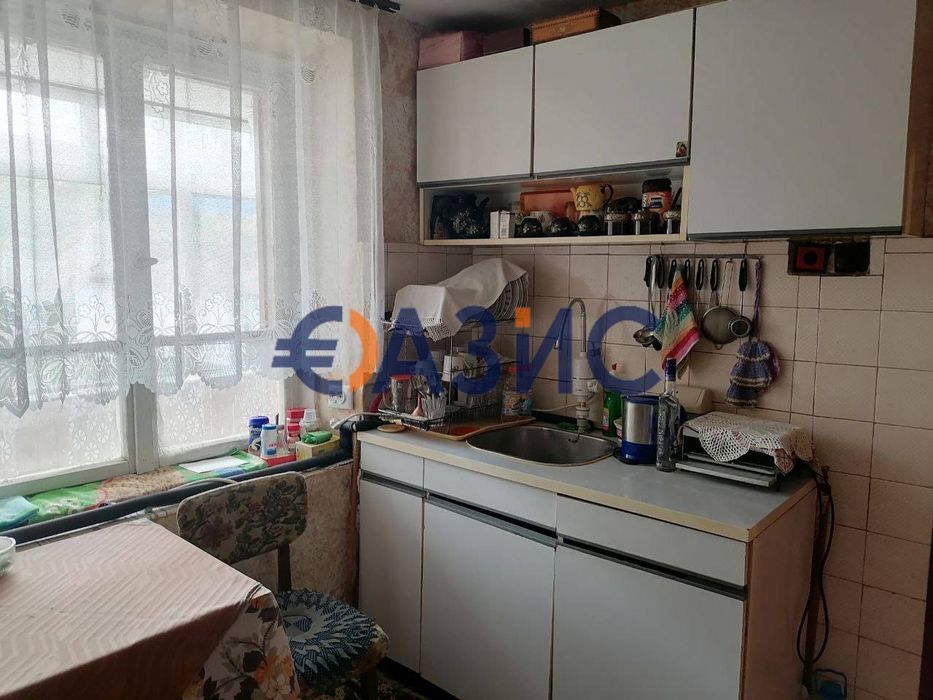 Продава се Къща в Свети Влас - 252 кв.м за 789 €/кв.м - Снимка #10