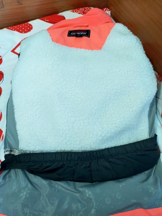 Одежда для девочек. На девочку 7,8 лет