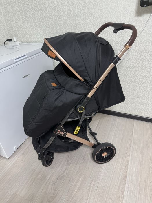Продам детскую коляску