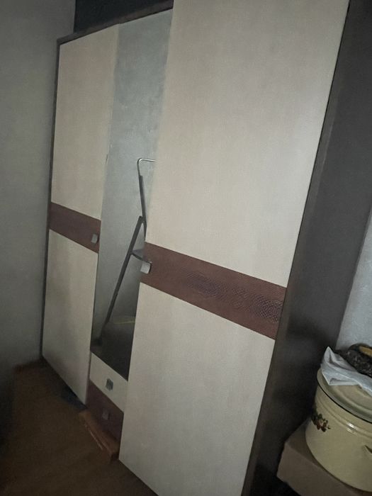 Продам шкаф для спальни